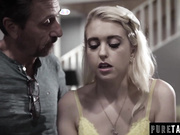 Step-Dad DPs his gorgeous daughter Chloe Cherry With Her