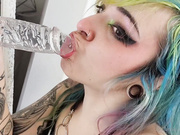 HeyLyssten Dildo Blowjob Close-Up OnlyFans Video Leaked (1)