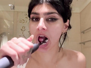 Mia Khalifa Nude Teethbrushing OnlyFans Video Leaked (1)