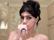 Mia Khalifa Nude Teethbrushing OnlyFans Video Leaked (1)