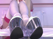 There are a lot of Leliel fans that are also into feet! I