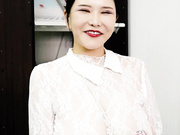 I am a real estate sales lady.What kind of house do you