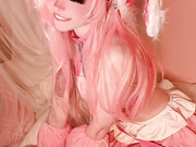 omg pink hair delphine is back?!