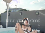 New Chun-Li, Just for YouToday, I became Chun-Li. How do ..