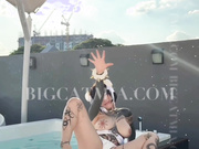 New Chun-Li, Just for YouToday, I became Chun-Li. How do ..