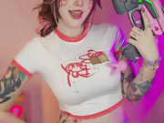 I'm just a pro gamer fr (Fake/fantasy prop in hand!!)