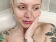 Just a quick update!! I'm sorry I haven't filmed any longer