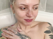 Just a quick update!! I'm sorry I haven't filmed any longer