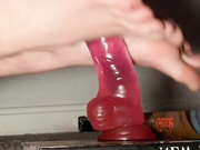 did somebody order a footjob??