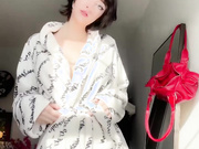 good morning  do u mind if i take my robe off?