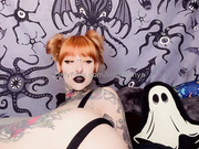 Look how cute this dildo is!